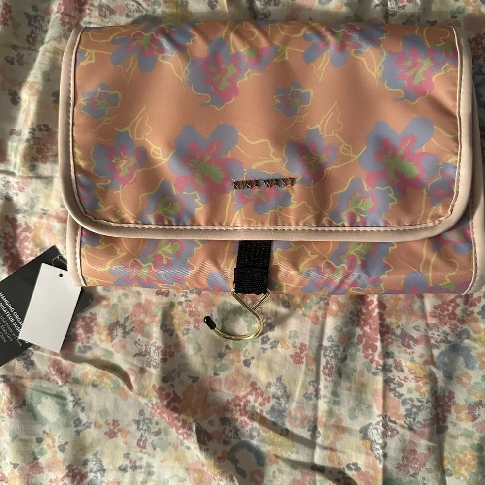 Nine West Pastel Floral Cosmetic Case
